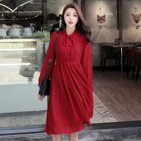 casual dresses women a-line dress o-neck long sleeve knee length slim trend 2021 summer femme french retro chiffon young lady, Black;gray
casual dresses women a-line dress o-neck long sleeve knee length slim trend 2021 summer femme french retro chiffon young lady, Black;gray