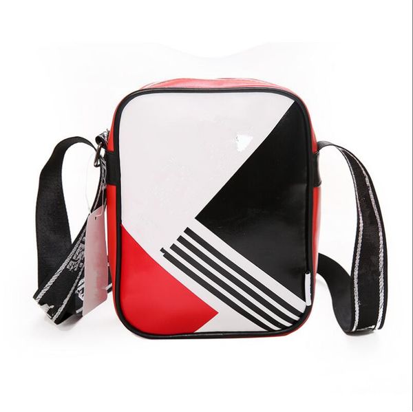 2020 new df2296 couple chest bag leisure waist pack outdoor sports shoulder bags slung fanny messenge bags multifunction belt bag pouch pack
2020 new df2296 couple chest bag leisure waist pack outdoor sports shoulder bags slung fanny messenge bags multifunction belt bag pouch pack