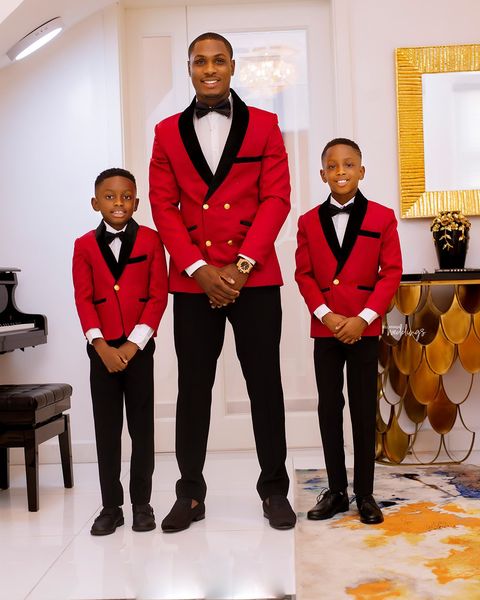 2019 red and black mens suits 2 piece suit peak lapel slim fit wedding tuxedos groomsman prom dress boy wear quality, Black;gray
2019 red and black mens suits 2 piece suit peak lapel slim fit wedding tuxedos groomsman prom dress boy wear quality, Black;gray