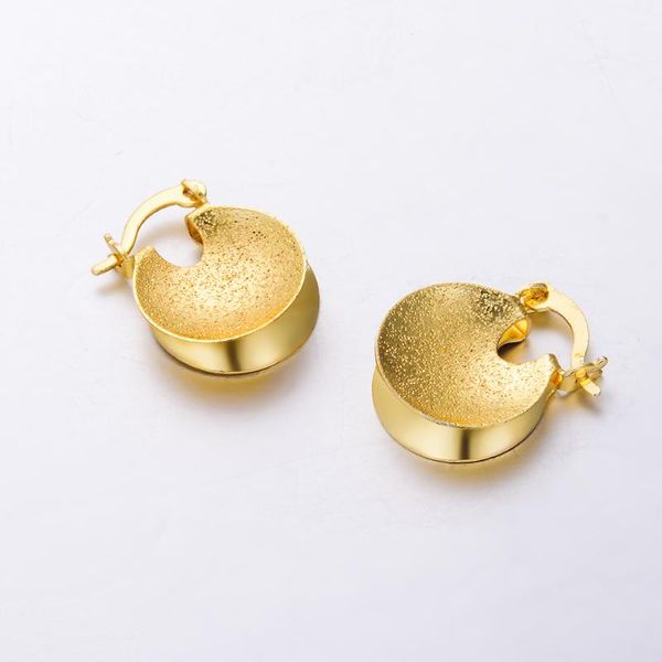 wando classic metal scrub earing women arab middle east small size gold color clip hoop earrings wholesale jewelry gifts ee55, Golden
wando classic metal scrub earing women arab middle east small size gold color clip hoop earrings wholesale jewelry gifts ee55, Golden