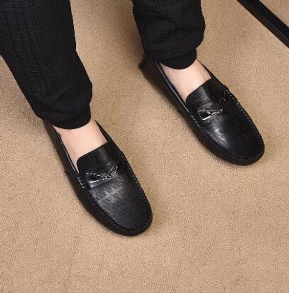 2020 new men designer dress shoes genuine leather metal snap pea wedding shoes classic fashion men's shoes, Black
2020 new men designer dress shoes genuine leather metal snap pea wedding shoes classic fashion men's shoes, Black