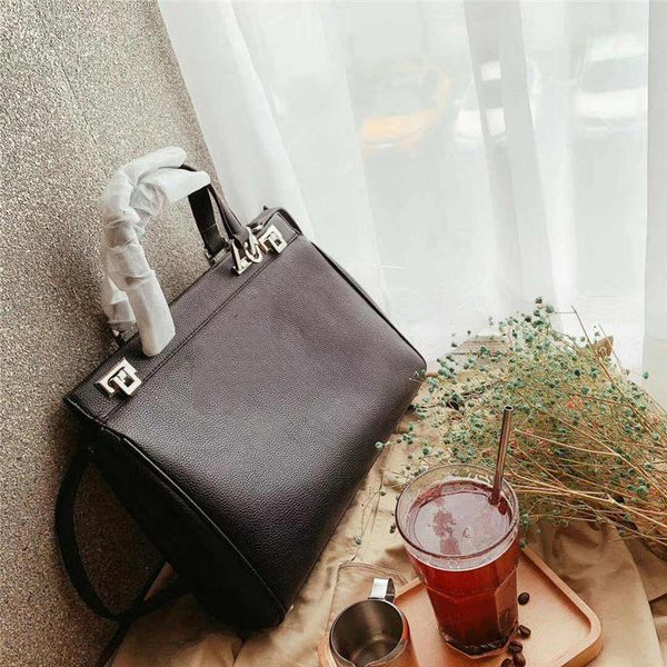 designer handbags large capacity women designer bags luxury purse bag fashion totes good quality purse bag
designer handbags large capacity women designer bags luxury purse bag fashion totes good quality purse bag