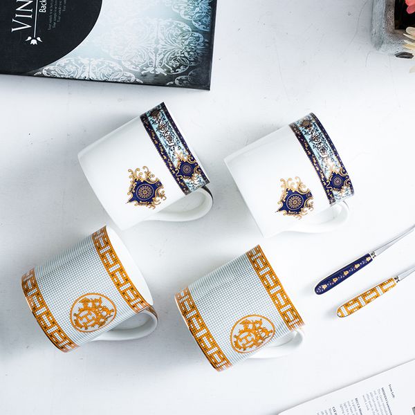 1pc golden european drink mug creative fashion small luxury bone china with lid spoon large capacity coffee tea cup
1pc golden european drink mug creative fashion small luxury bone china with lid spoon large capacity coffee tea cup