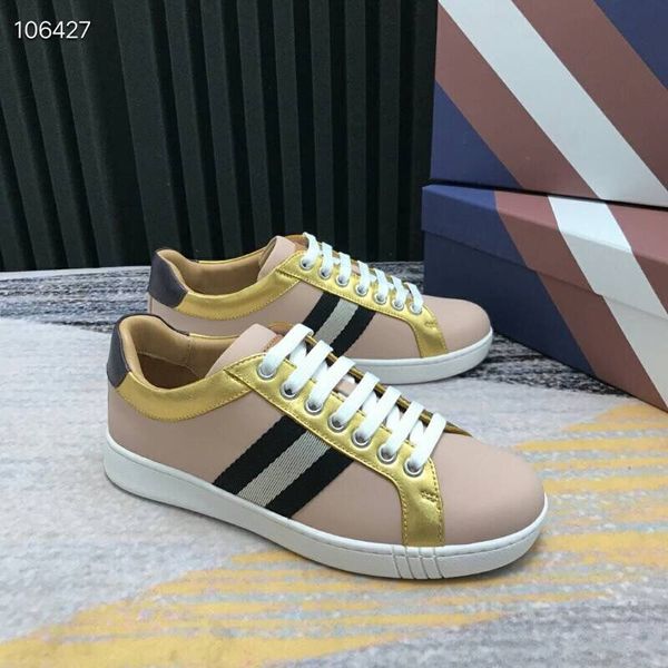 2019ventilation new original box genuine leather run away designer sneakers fashion women shoes trainers men mixed color 35-39, Black
2019ventilation new original box genuine leather run away designer sneakers fashion women shoes trainers men mixed color 35-39, Black