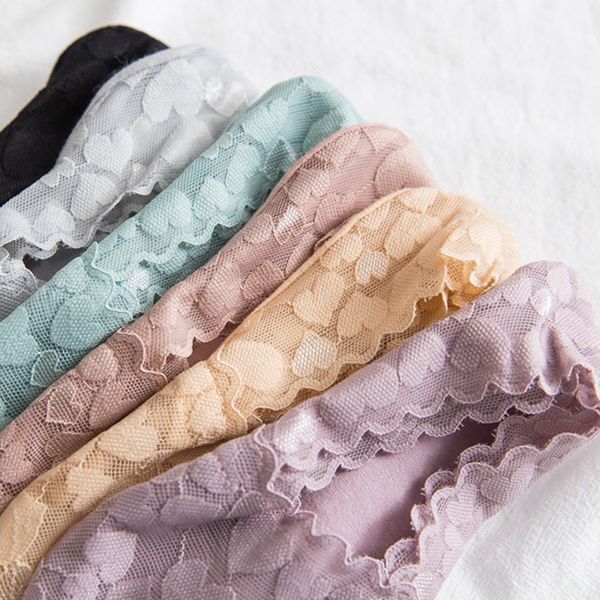 lace socks woman fashion short summer transparent invisible love heart ankle socks designer korean style women, Black;white
lace socks woman fashion short summer transparent invisible love heart ankle socks designer korean style women, Black;white