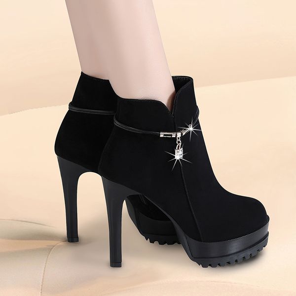 winter fashion women's boots tapered with high heel women boots zipper pu leather and suede high waterproof platform, Black
winter fashion women's boots tapered with high heel women boots zipper pu leather and suede high waterproof platform, Black