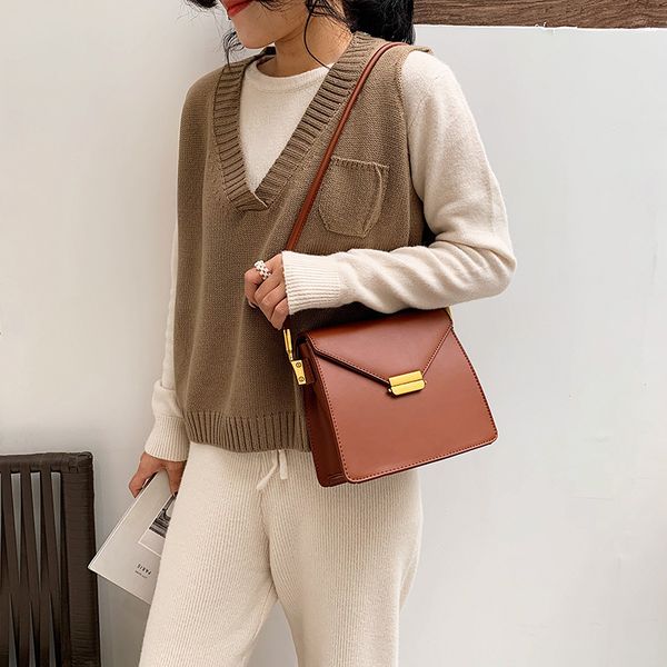2020 new women's shoulder bag korean version of the simple ladies clutch bag fashion armpit ladies shoulder
2020 new women's shoulder bag korean version of the simple ladies clutch bag fashion armpit ladies shoulder