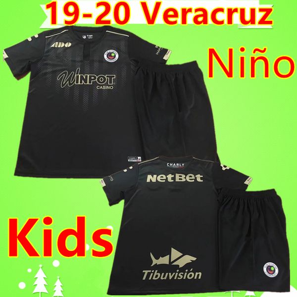 2019 2020 sharks veracruz red shark special edition kids kit soccer jerseys veracruz port 500th child anniversary boys sets 19 20 camiseta, Black;yellow
2019 2020 sharks veracruz red shark special edition kids kit soccer jerseys veracruz port 500th child anniversary boys sets 19 20 camiseta, Black;yellow