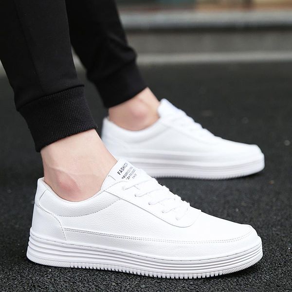 big size pu leather sneakers male sports shoes women running shoes for men white gym man leather mens sport sneakers e-382
big size pu leather sneakers male sports shoes women running shoes for men white gym man leather mens sport sneakers e-382