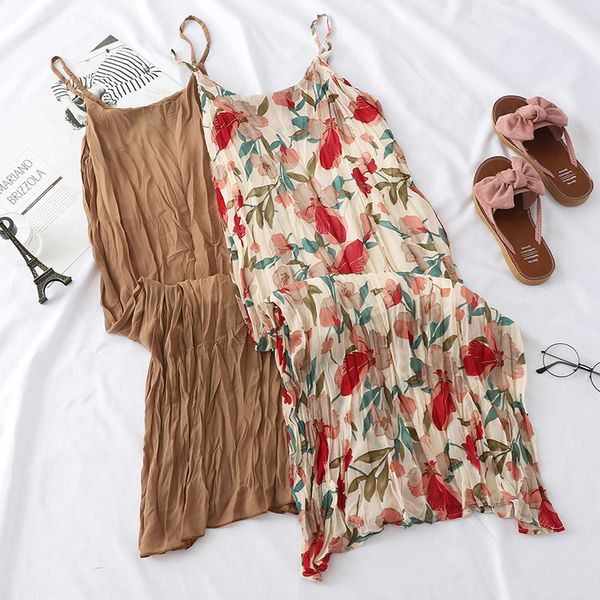 skoonheid korean women sweet floral folds loose chiffon midi dress strap casual holiday style beach print dot long dress female, Black;gray
skoonheid korean women sweet floral folds loose chiffon midi dress strap casual holiday style beach print dot long dress female, Black;gray