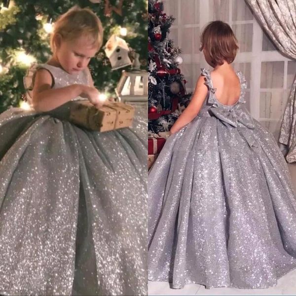 sparkly sequined 2020 flower girl dresses crew ball gown vintage child pageant dresses beautiful for weddings, White;blue
sparkly sequined 2020 flower girl dresses crew ball gown vintage child pageant dresses beautiful for weddings, White;blue