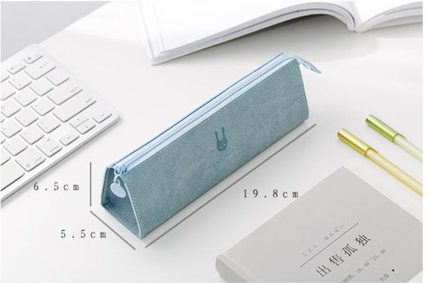 simple large capacity pen bag small fresh college girls stationery bag korean version junior high school students pencil box
simple large capacity pen bag small fresh college girls stationery bag korean version junior high school students pencil box