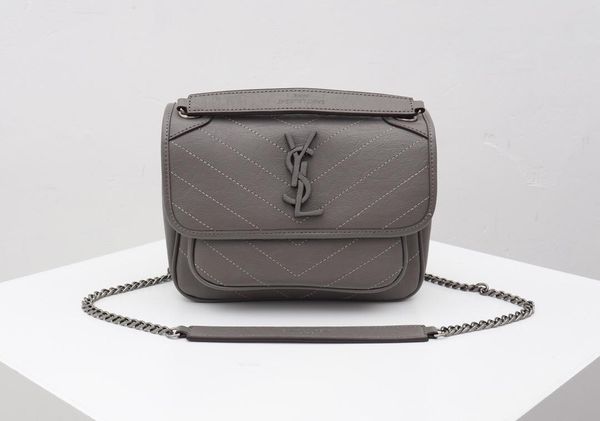 18fw пользовательских tote сумки на ремне, покер tote женщины печати shoulder bag-бич известные бренды имя сумка мультфильм yecq7
18fw пользовательских tote сумки на ремне, покер tote женщины печати shoulder bag-бич известные бренды имя сумка мультфильм yecq7