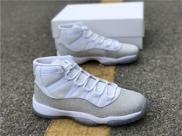 air authentic 11 white metallic silver wmns retro vast grey 11s ar0715-100 real carbon fiber woman basketball shoes sneakers with box, Black
air authentic 11 white metallic silver wmns retro vast grey 11s ar0715-100 real carbon fiber woman basketball shoes sneakers with box, Black