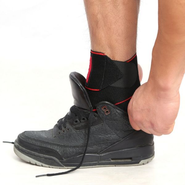 ankle support sport anti-slip brace compression elastic protector adjustable breathable, Blue;black
ankle support sport anti-slip brace compression elastic protector adjustable breathable, Blue;black