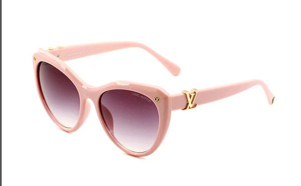 designer sunglasses aviation pilot sun glasses for men women with black or brown leather case, cloth, and retail accessories
designer sunglasses aviation pilot sun glasses for men women with black or brown leather case, cloth, and retail accessories