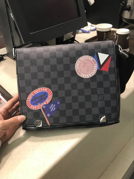 Новые сумки из натуральной кожи Crossbody Сумка кожаная Офисные сумки для мужчин Портфель для документов Сумки N44003 N44002
Новые сумки из натуральной кожи Crossbody Сумка кожаная Офисные сумки для мужчин Портфель для документов Сумки N44003 N44002
