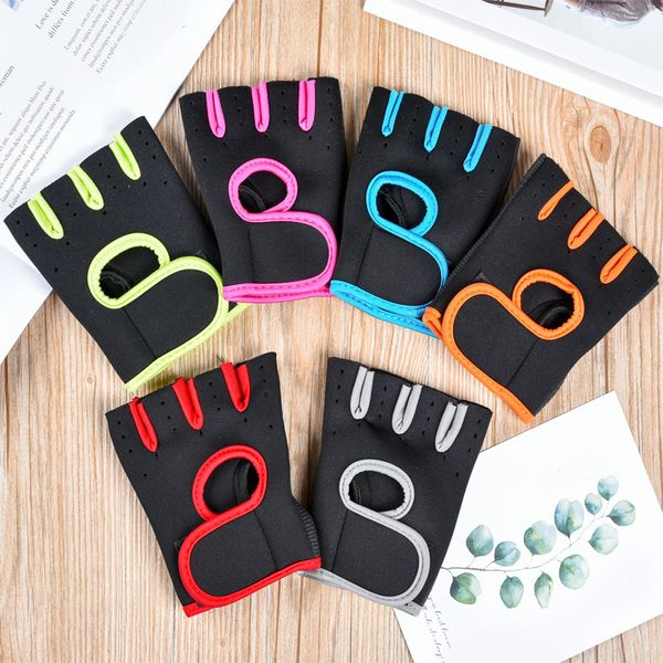 2019 new summer climbing accessory men women fitness half finger hand palm hand non-slip outdoor tool riding mountaineering, Black
2019 new summer climbing accessory men women fitness half finger hand palm hand non-slip outdoor tool riding mountaineering, Black