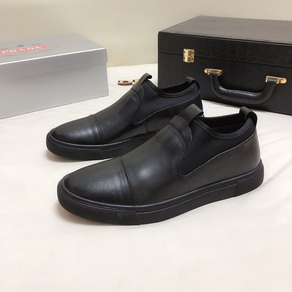 autumn and winter leather men's high-casual shoes korean version of the thick bottom increased men's sports shoes classic trend, Black
autumn and winter leather men's high-casual shoes korean version of the thick bottom increased men's sports shoes classic trend, Black