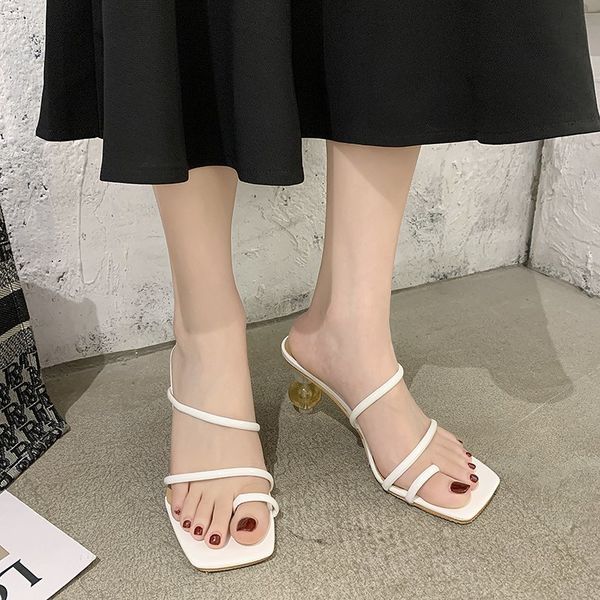 круглый clear heels клип toe тапочки женщин сандалии черный белый высокий каблук тапочки летние сандалии прозрачные каблуки женщин 2020, Black
круглый clear heels клип toe тапочки женщин сандалии черный белый высокий каблук тапочки летние сандалии прозрачные каблуки женщин 2020, Black