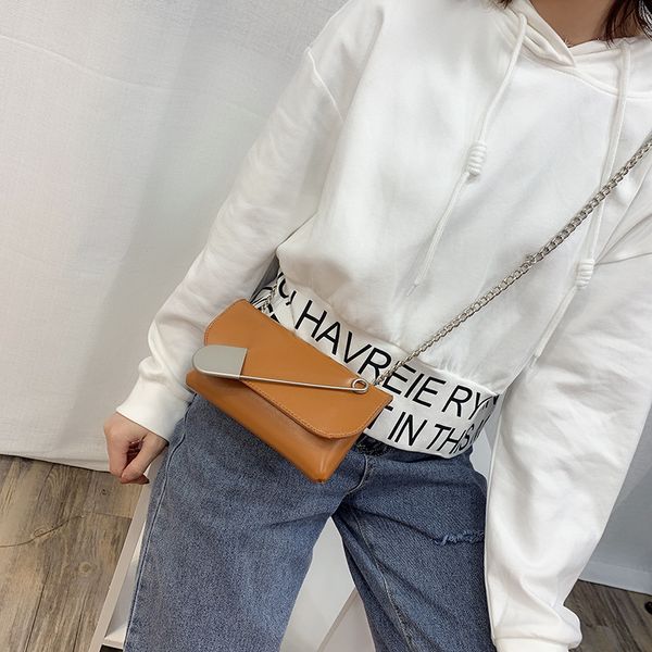 korean new fashion belt bags cool paper clip cover chest bags simple punk wallet and purses shoulder messenger women
korean new fashion belt bags cool paper clip cover chest bags simple punk wallet and purses shoulder messenger women