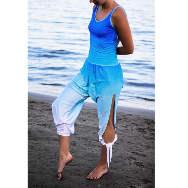 summer sports yoga pants women casual o-neck sleeveless sling loose jumpsuit hollow out breathable gym rinning yoga trousers, White;red
summer sports yoga pants women casual o-neck sleeveless sling loose jumpsuit hollow out breathable gym rinning yoga trousers, White;red