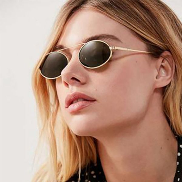 2018 new vintage luxury oval sunglasses women men brand designer retro clear lens eyewear fashion sun glasses for female uv400, White;black
2018 new vintage luxury oval sunglasses women men brand designer retro clear lens eyewear fashion sun glasses for female uv400, White;black