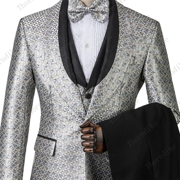 thorndike silver jacquard slim fit snack skill suits new man jackets+pants+vest 3 pieces men smart casual suits, White;black
thorndike silver jacquard slim fit snack skill suits new man jackets+pants+vest 3 pieces men smart casual suits, White;black