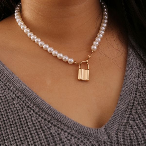 lock pendant necklace for women short gold chain necklaces big pearl necklack jewelry european vintage beads jewellery, Golden;silver
lock pendant necklace for women short gold chain necklaces big pearl necklack jewelry european vintage beads jewellery, Golden;silver