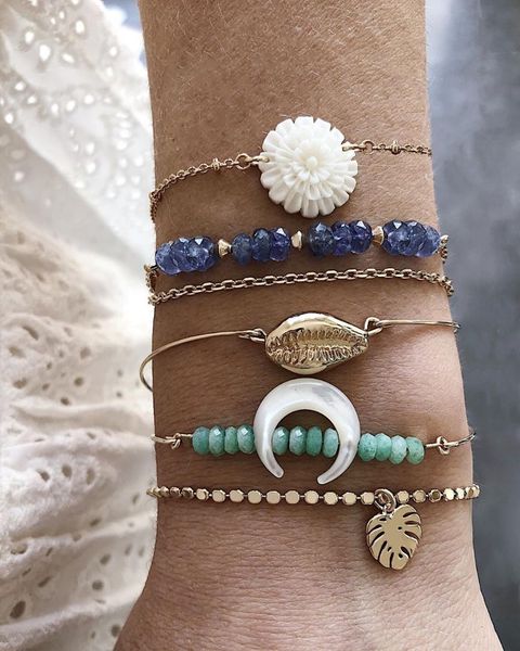 crystal beads flower moon shell leaves charm bracelets for women 2019 fashion jewelry hand chains set female gold color new, Golden;silver
crystal beads flower moon shell leaves charm bracelets for women 2019 fashion jewelry hand chains set female gold color new, Golden;silver