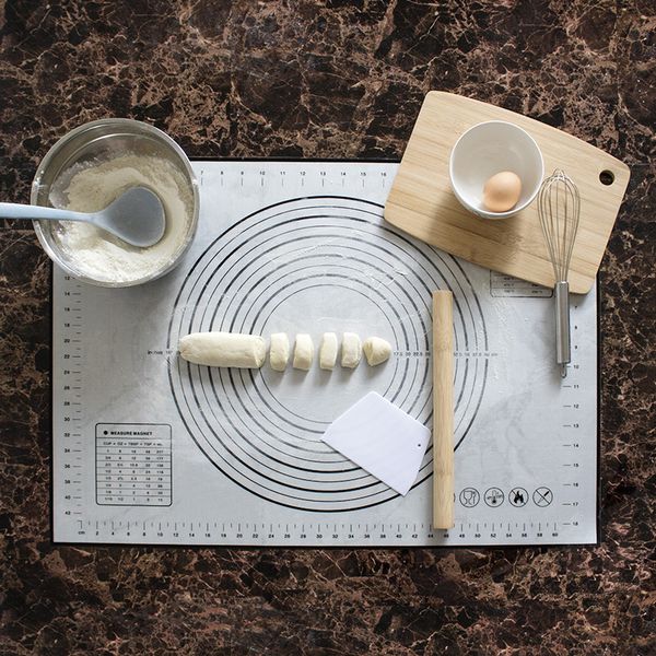 non-stick silicone pastry mat with measurement 60x40cm baking mat counter dough rolling mat oven liner fondant/pie crust
non-stick silicone pastry mat with measurement 60x40cm baking mat counter dough rolling mat oven liner fondant/pie crust