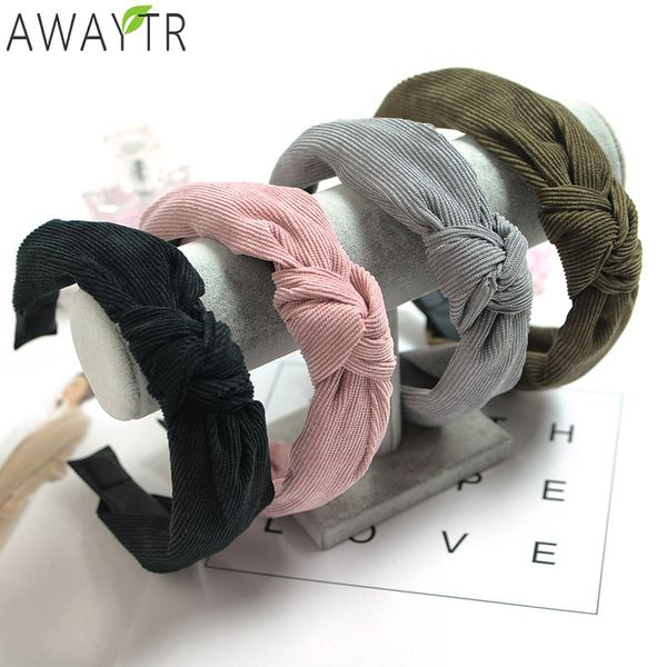 bohemian autumn winter vintage corduroy headband knotted hairband hair accessories for women 2019 new headwear
bohemian autumn winter vintage corduroy headband knotted hairband hair accessories for women 2019 new headwear