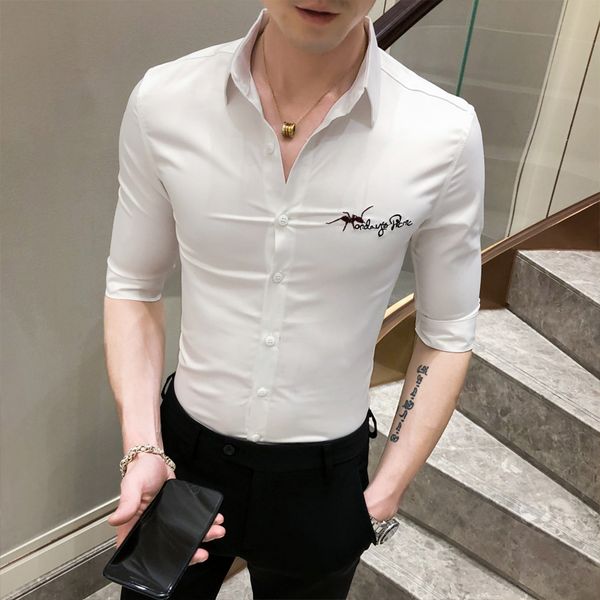 2020 summer half sleeve men shirt embroidery slim fit men's social shirts casual streetwear club prom tuxedo dress, White;black
2020 summer half sleeve men shirt embroidery slim fit men's social shirts casual streetwear club prom tuxedo dress, White;black