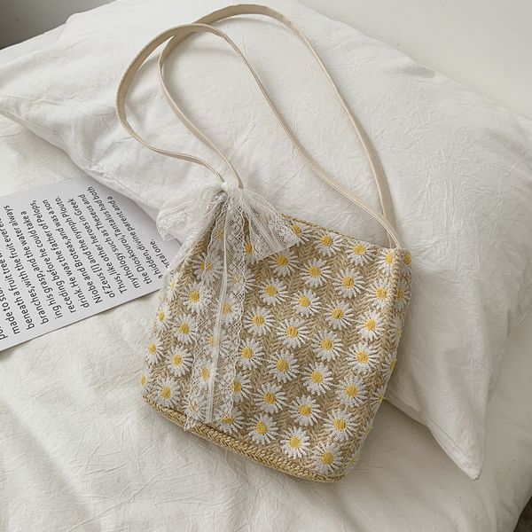 lace fairy bag 2020 new korean woven straw shoulder bag ladies large capacity bucket shopping
lace fairy bag 2020 new korean woven straw shoulder bag ladies large capacity bucket shopping