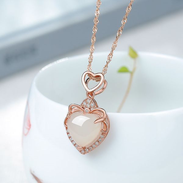 natural jade and tianyu 925 silver inlaid white jade heart pendant female silver pendant with certificate
natural jade and tianyu 925 silver inlaid white jade heart pendant female silver pendant with certificate