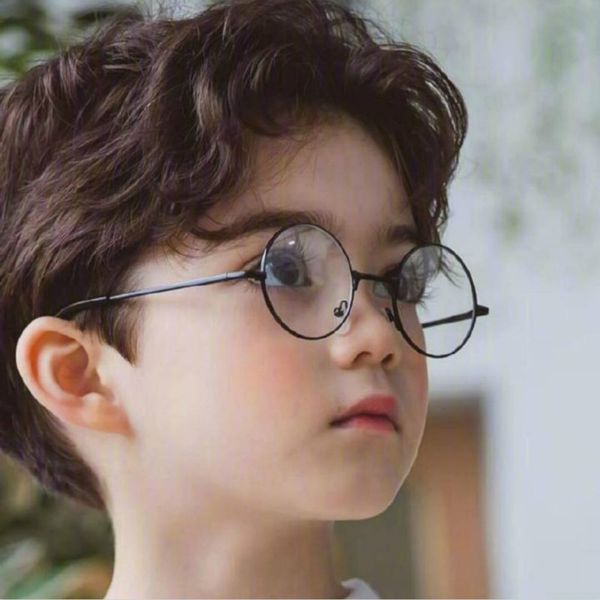 2019new round children glasses frame baby boys girls eyeglasses frame vintage kids clear lens optical spectacle 2-9 old, Silver
2019new round children glasses frame baby boys girls eyeglasses frame vintage kids clear lens optical spectacle 2-9 old, Silver