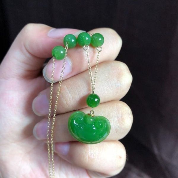 zhe ru jewelry18k gold inlay natural hetian jasper spinach green love ruyi pendant necklace elegant clavicle chain, Silver
zhe ru jewelry18k gold inlay natural hetian jasper spinach green love ruyi pendant necklace elegant clavicle chain, Silver
