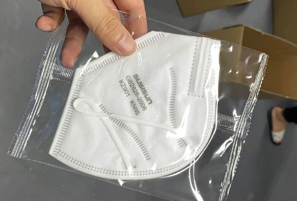 in stock ce certificate 3m n95 face mask 9501+ 9001v with respirator valve ffp2 mask anti dustprotective dustproof pm2.5 protective mask
in stock ce certificate 3m n95 face mask 9501+ 9001v with respirator valve ffp2 mask anti dustprotective dustproof pm2.5 protective mask