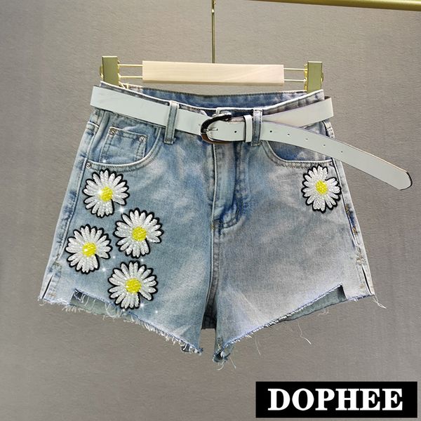 denim shorts women 2020 summer new high waist slimming heavy rhinestone daisy flower denim shorts female wide-leg, White;black
denim shorts women 2020 summer new high waist slimming heavy rhinestone daisy flower denim shorts female wide-leg, White;black