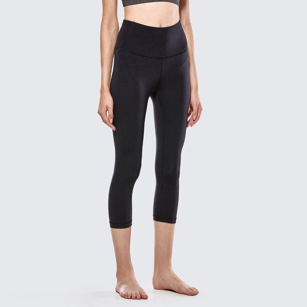 women's luxury high waist yoga leggings sports capri with zip pocket (inseam: 17 inches, Black;blue
women's luxury high waist yoga leggings sports capri with zip pocket (inseam: 17 inches, Black;blue