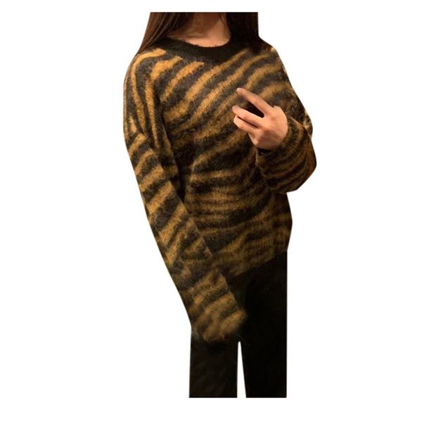 womens o-neck fashion sweater lady casual print loose long sleeve slim fit pullover with new brand, White;black
womens o-neck fashion sweater lady casual print loose long sleeve slim fit pullover with new brand, White;black