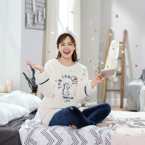women's pajamas sets stripe cartoon cute casual soft sleepwear 2018 autumn winter new fashion female nightgown suit, Blue;gray
women's pajamas sets stripe cartoon cute casual soft sleepwear 2018 autumn winter new fashion female nightgown suit, Blue;gray