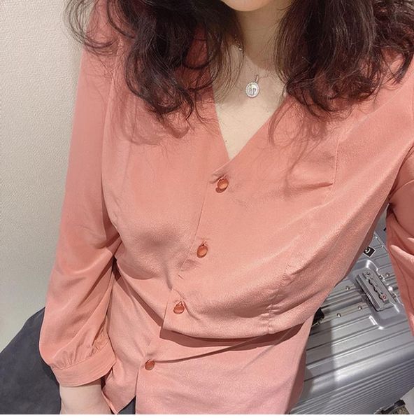 women shirt rose pink silk is beautiful and gentle soft and waxy sand washed silk delicate shirt, White
women shirt rose pink silk is beautiful and gentle soft and waxy sand washed silk delicate shirt, White