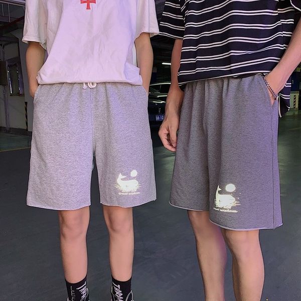 sports shorts men summer 2020 new couples reflective five-point harajuku version cotton trend loose casual overalls pants, White;black
sports shorts men summer 2020 new couples reflective five-point harajuku version cotton trend loose casual overalls pants, White;black