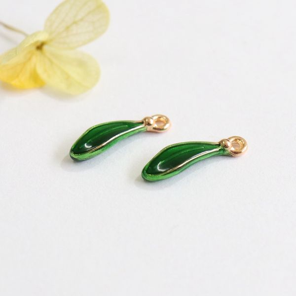 5*18mm 100pcs green leaf kc gold glazing charms alloy beads jewelry pendants jewellery charm, Bronze;silver
5*18mm 100pcs green leaf kc gold glazing charms alloy beads jewelry pendants jewellery charm, Bronze;silver