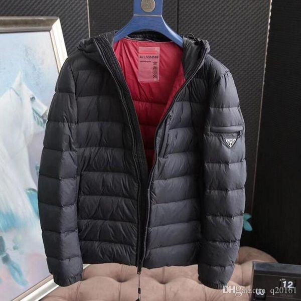 2020 super good quality mens designer jackets down thick warm hooded fashion casual winter jacket down jacket europe size, Black
2020 super good quality mens designer jackets down thick warm hooded fashion casual winter jacket down jacket europe size, Black