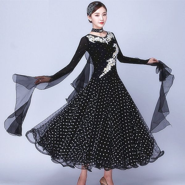 standard ballroom dance dress fringe viennese waltz dress for kids ballroom waltz dance wear women costumes dot, Black;red
standard ballroom dance dress fringe viennese waltz dress for kids ballroom waltz dance wear women costumes dot, Black;red