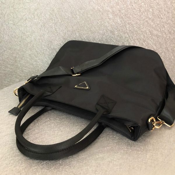 designer luxury handbags purses designer shoulder bag women with single shoulder bag and hand bag large capacity fashion black color#107
designer luxury handbags purses designer shoulder bag women with single shoulder bag and hand bag large capacity fashion black color#107