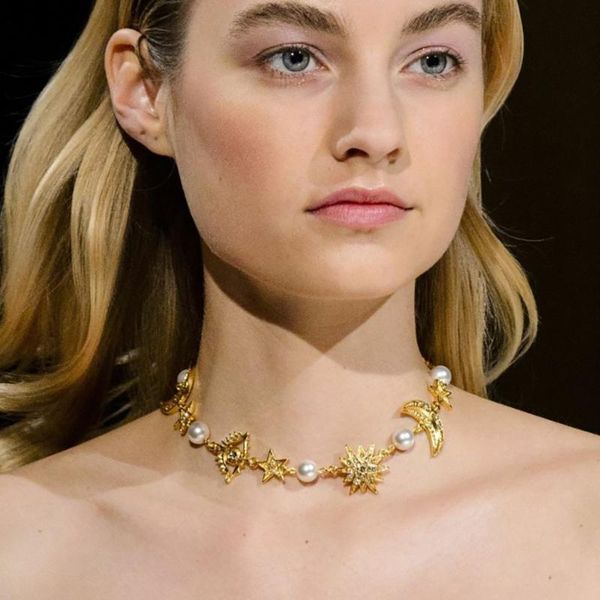 gold color choker necklace for women 1 layers pearl moon star pendant chain necklaces & pendants velvet chokers fashion jewelry, Golden;silver
gold color choker necklace for women 1 layers pearl moon star pendant chain necklaces & pendants velvet chokers fashion jewelry, Golden;silver