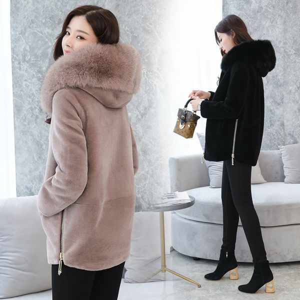 winter new sheep shears coat female new 2018 korean loose paragraph fur hooded wool one fur coat, Black
winter new sheep shears coat female new 2018 korean loose paragraph fur hooded wool one fur coat, Black